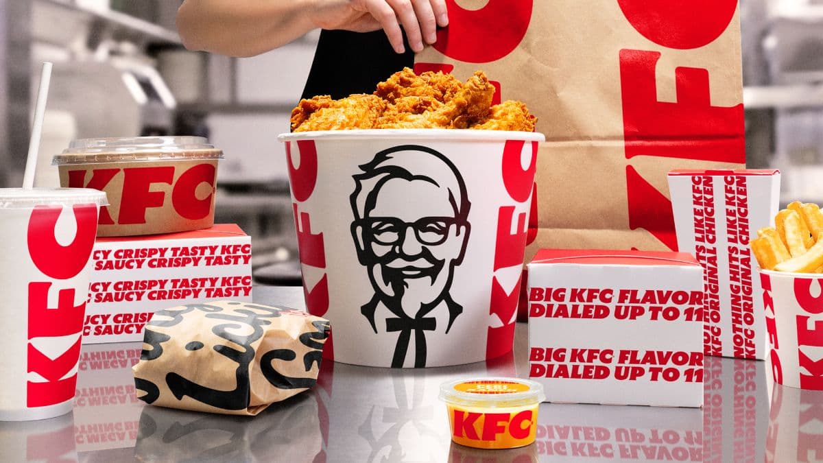 Major Chicken Chain Quietly Closed More Than 200 U.S. Locations While Expanding Globally