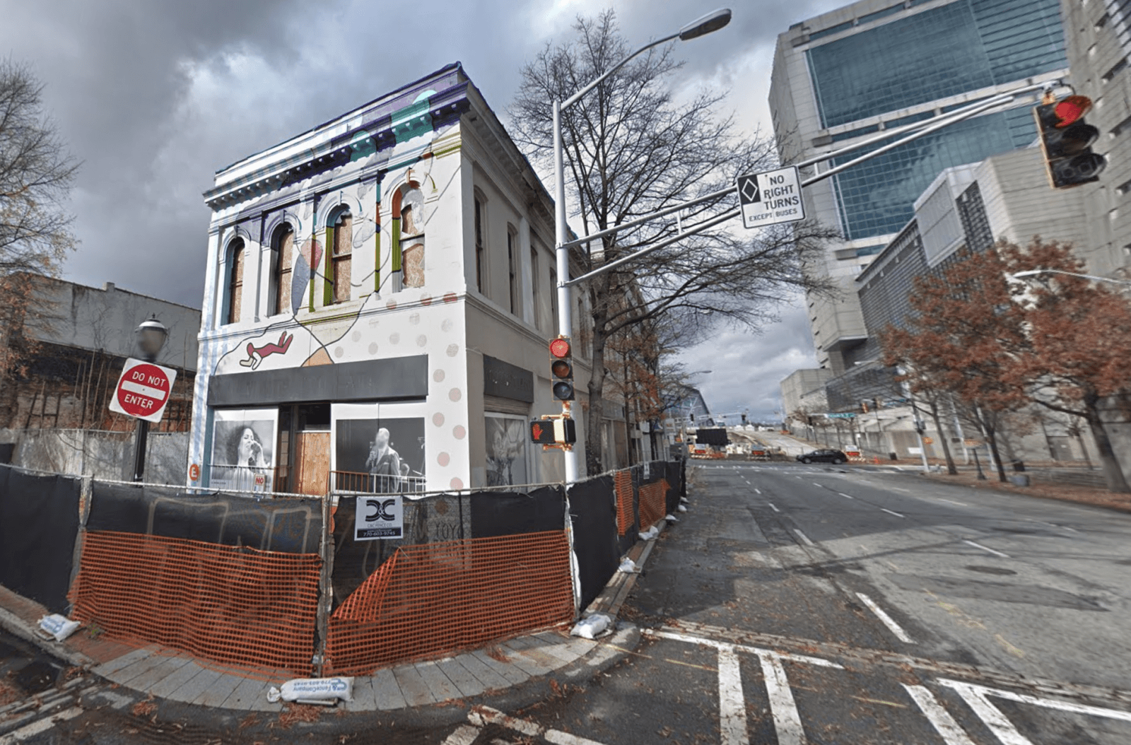 Big Citizen Downtown Bar