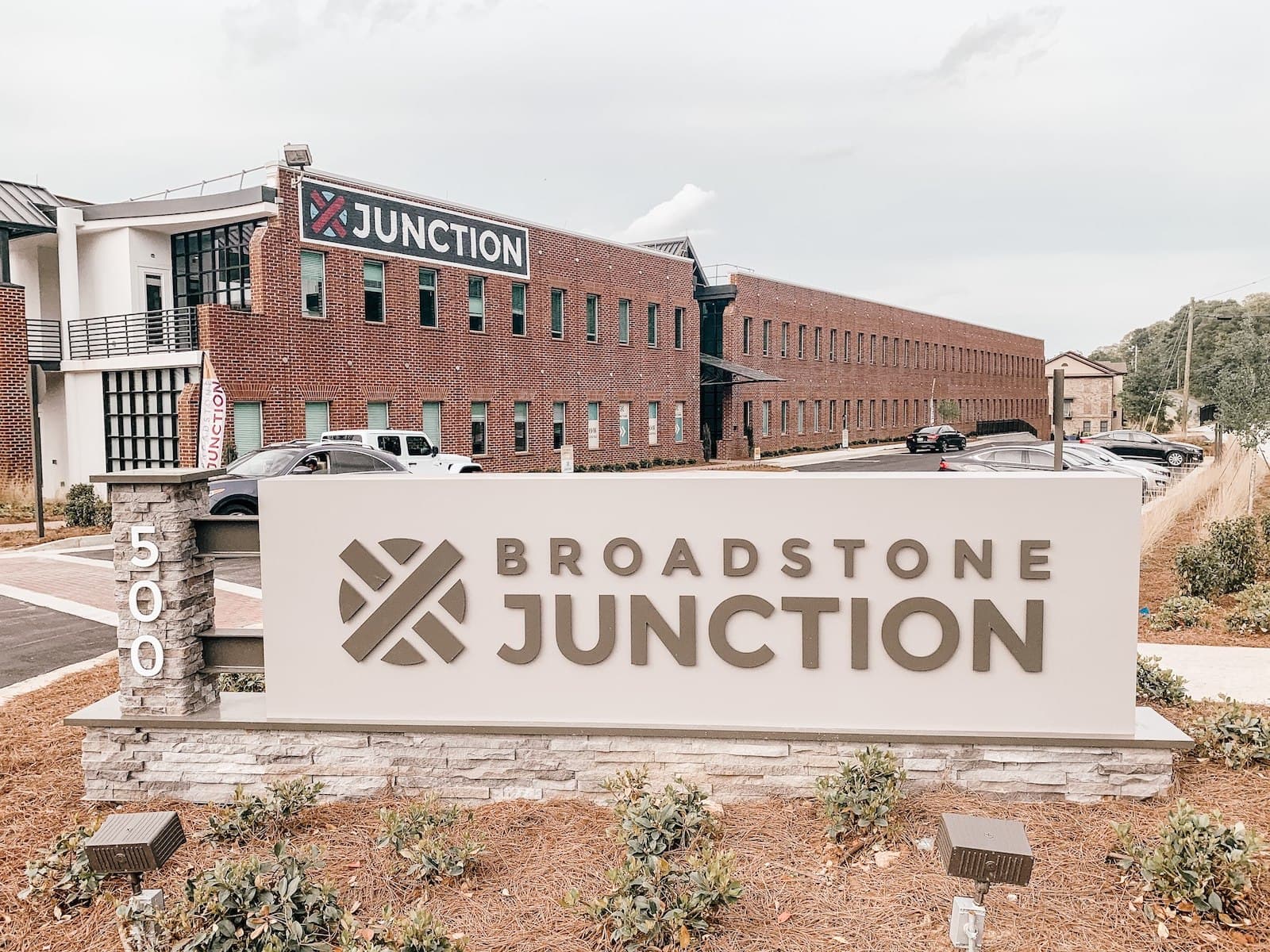Broadstone Junction Norcross - Open
