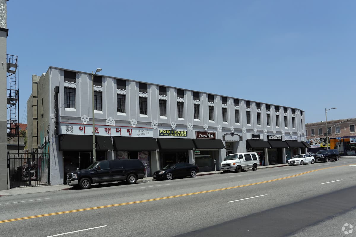 New Restaurant Torifuku Opening on Sixth Steet