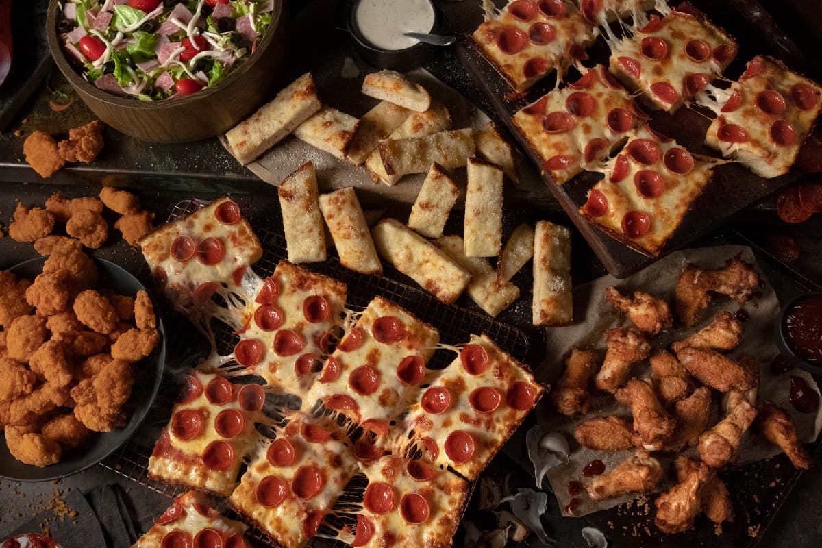 Jet's Pizza Rogers Park to Open Tomorrow