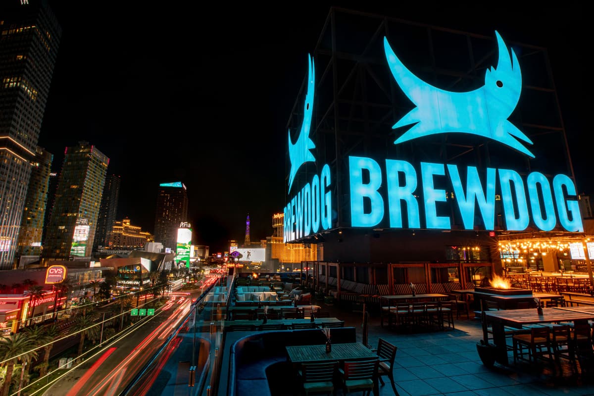 THE DOG HAS LANDED ON THE LAS VEGAS STRIP: BREWDOG LAS VEGAS TO OPEN ROOFTOP BREWPUB THIS WEEKEND
