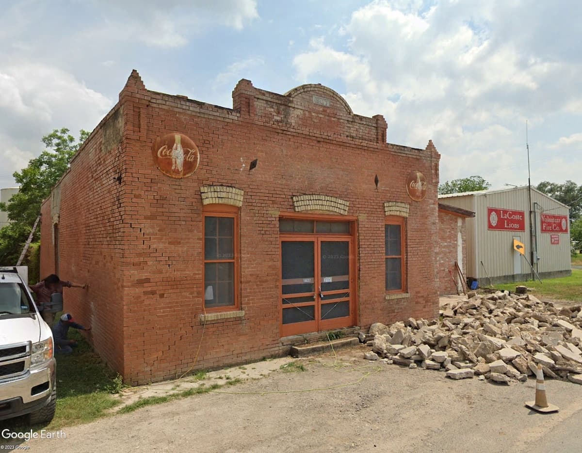 New Bar and Grill Is Planning to Open in Lacoste