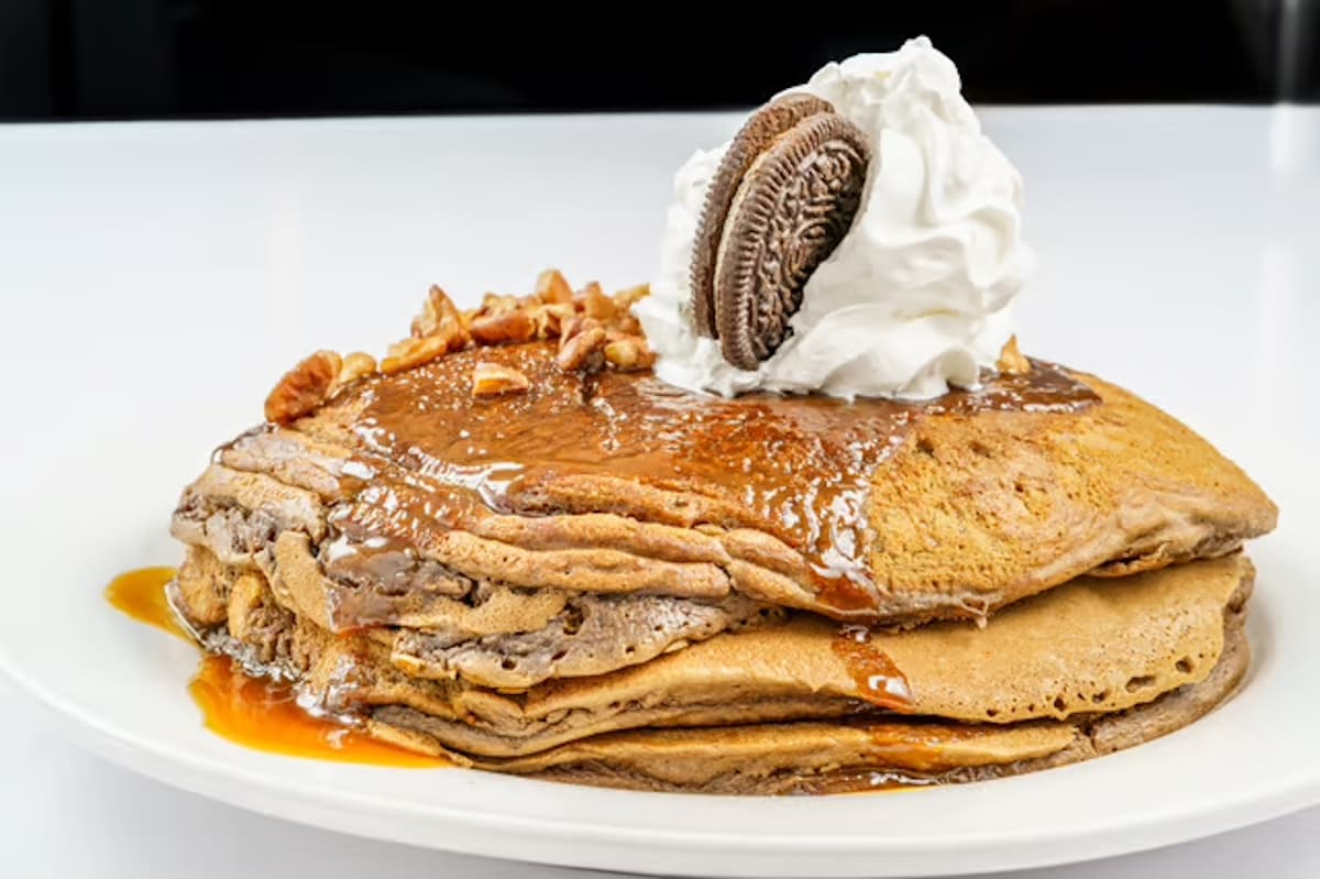 Staks! Kitchen Set to Open Arlington Eatery