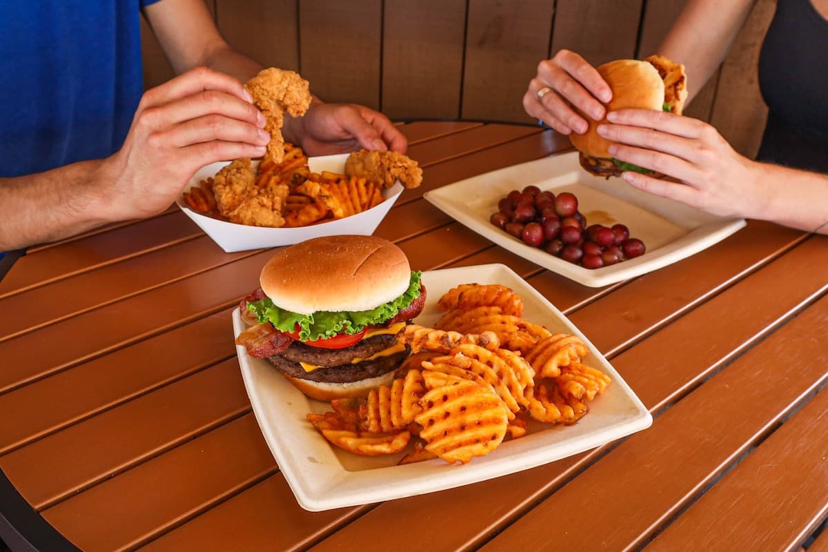 Schlitterbahn's Shipwreck Bar & Grill Will Undergo Renovations This Summer