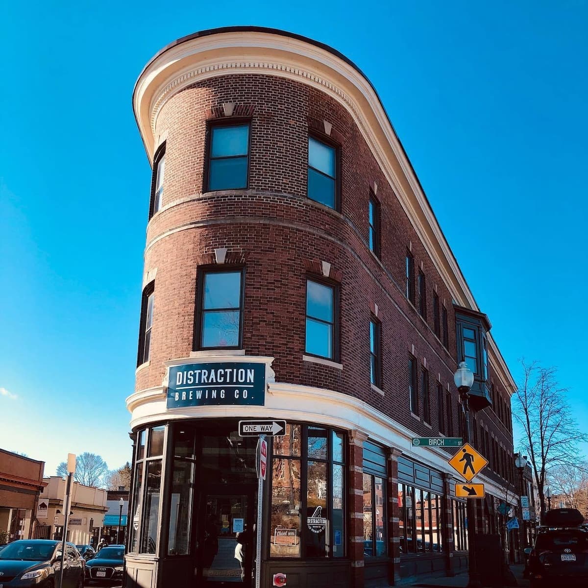 13 Volt Brewing and Roasting to Take Over Distraction Brewing’s Space in Roslindale