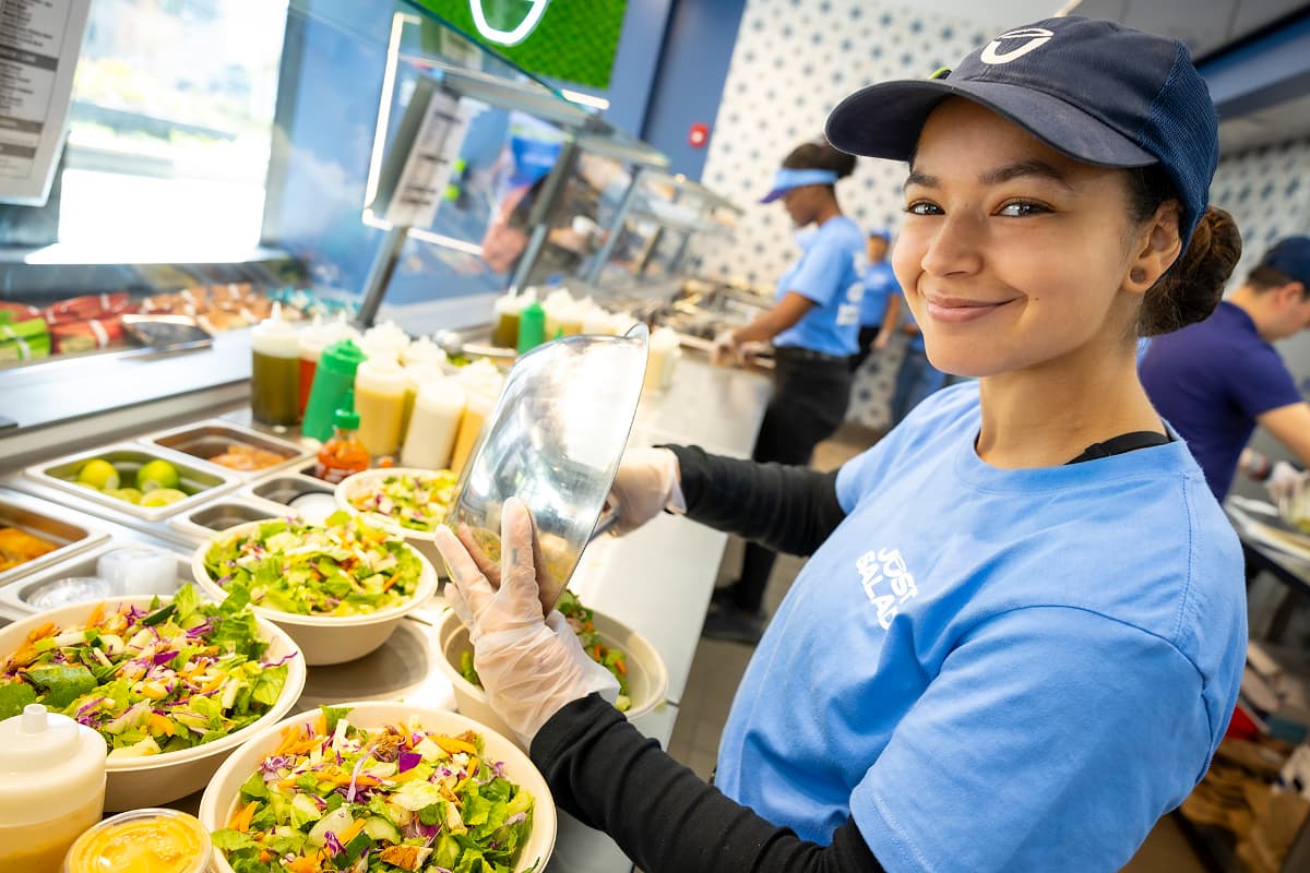 Just Salad Celebrates Grand Reopening of Riverside Plaza Location This Week