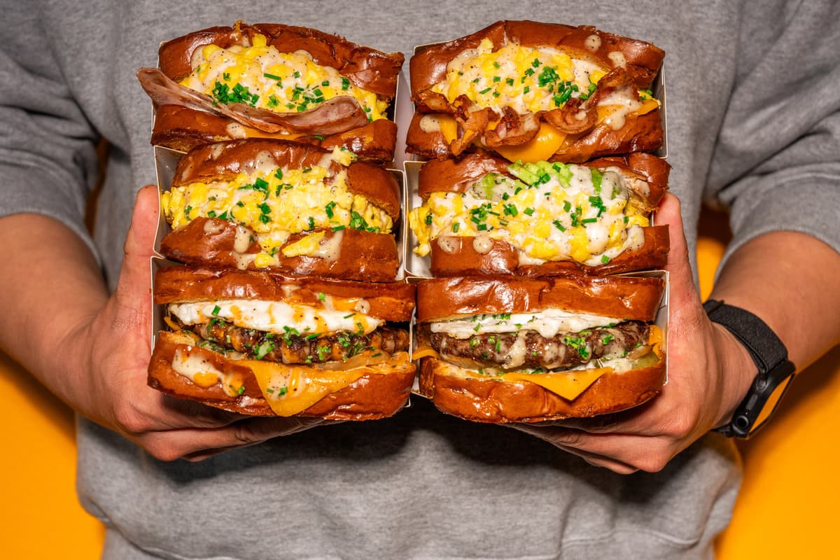 Egg Tuck to Replace Dirt Dog Near USC