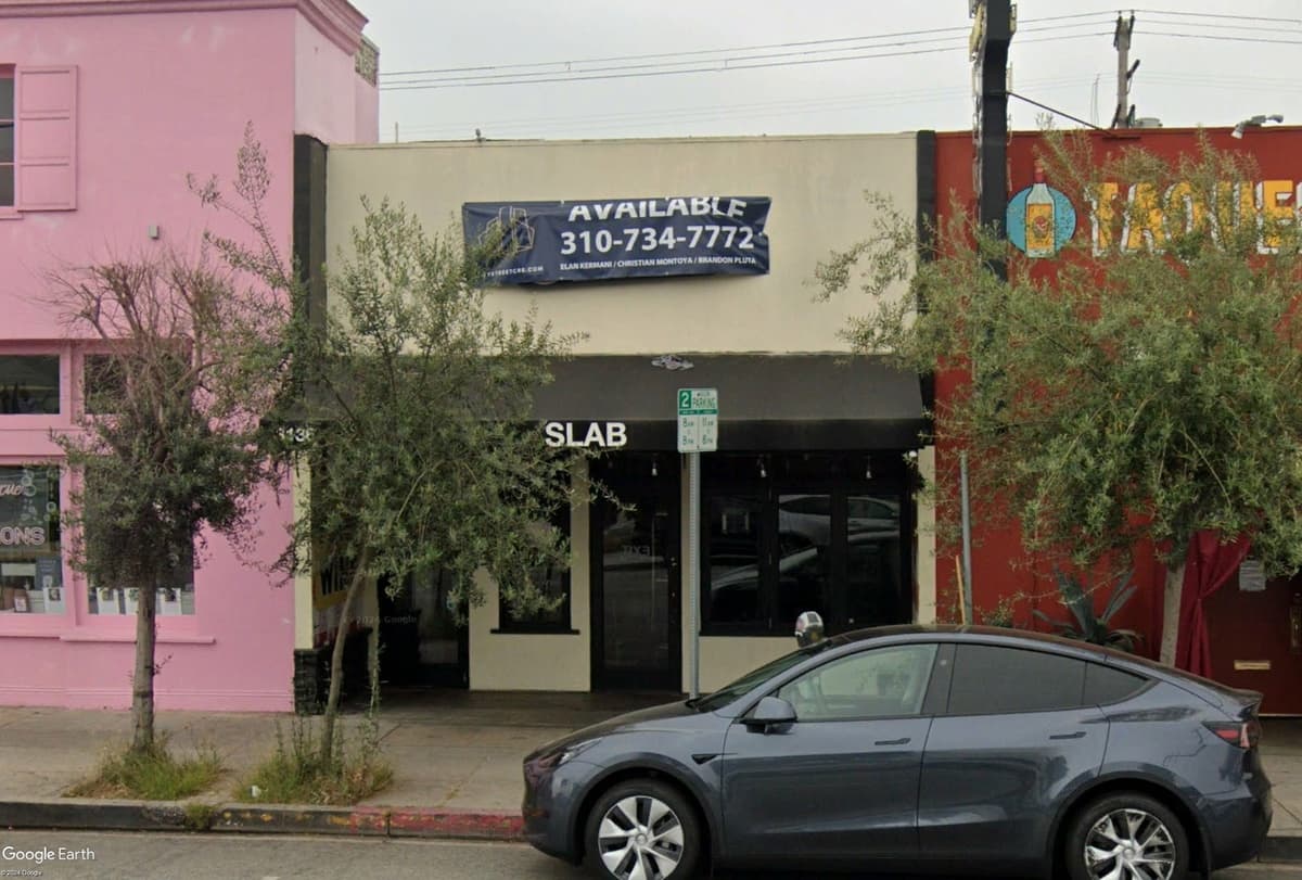 Chez Nous to Replace Slab on West Third Street