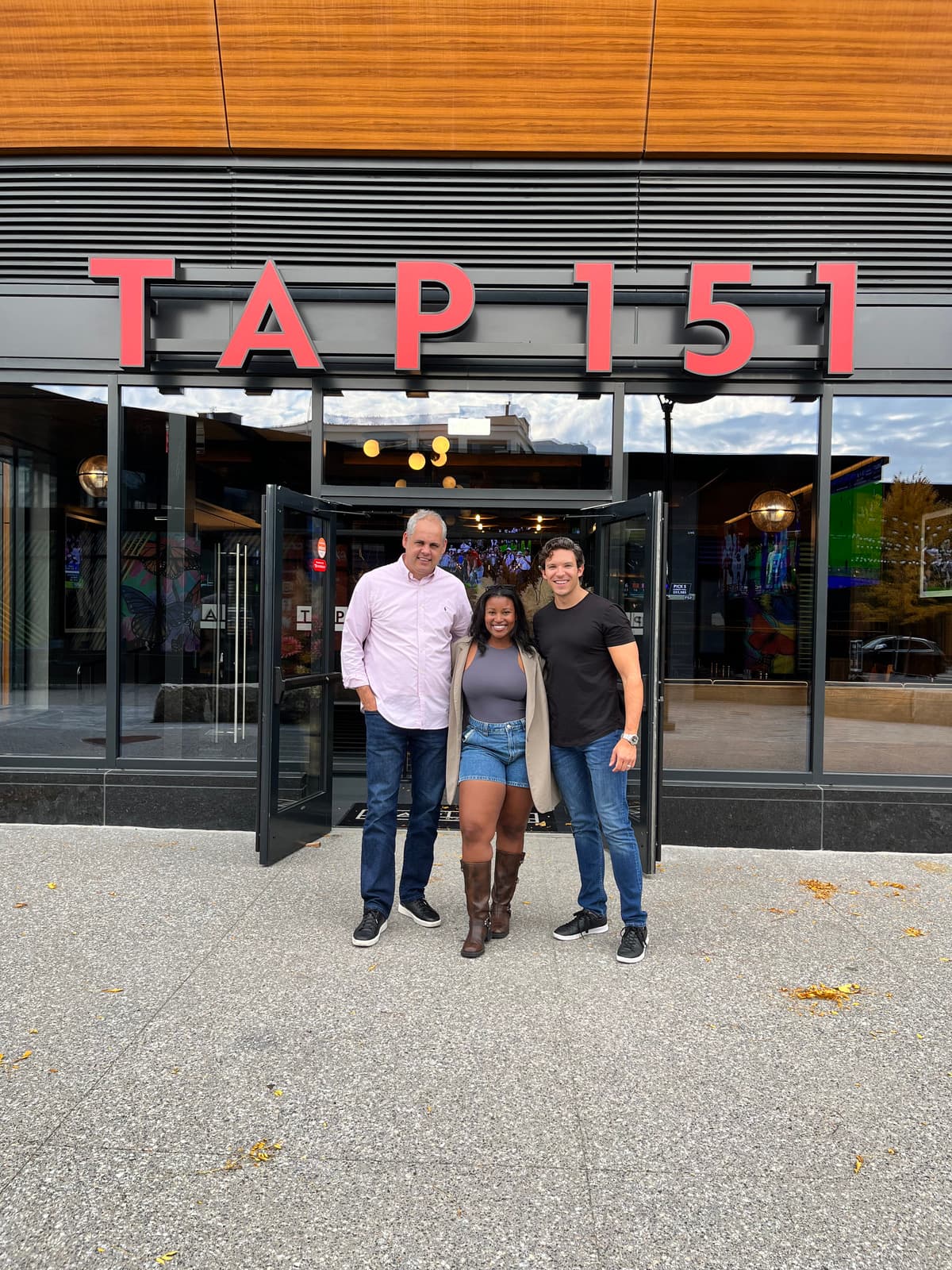 Tap 151 Bar and Grill Hosts Business Professionals During Accelerate Event