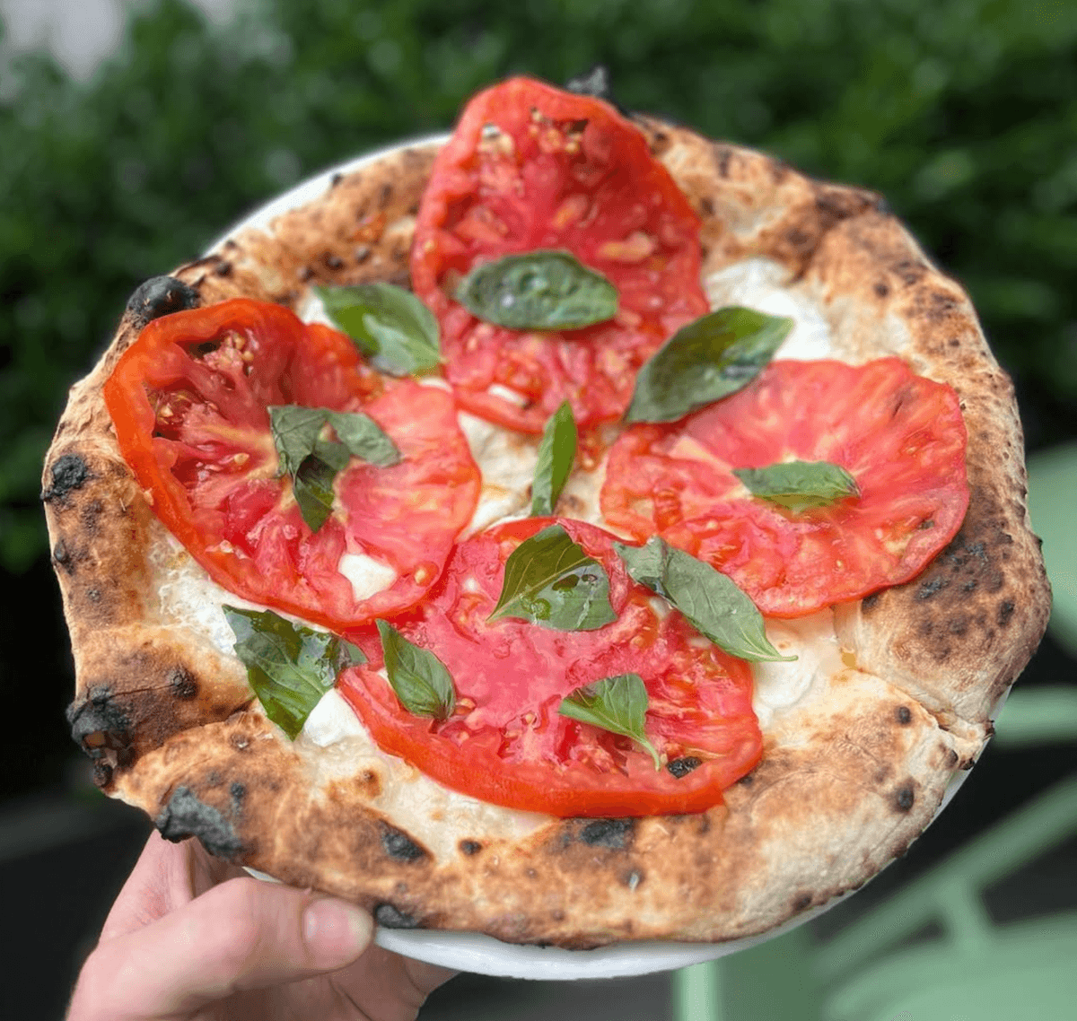 Lala’s Neapolitan-ish Pizza Expanding to Everett’s Park-9 Dog Bar