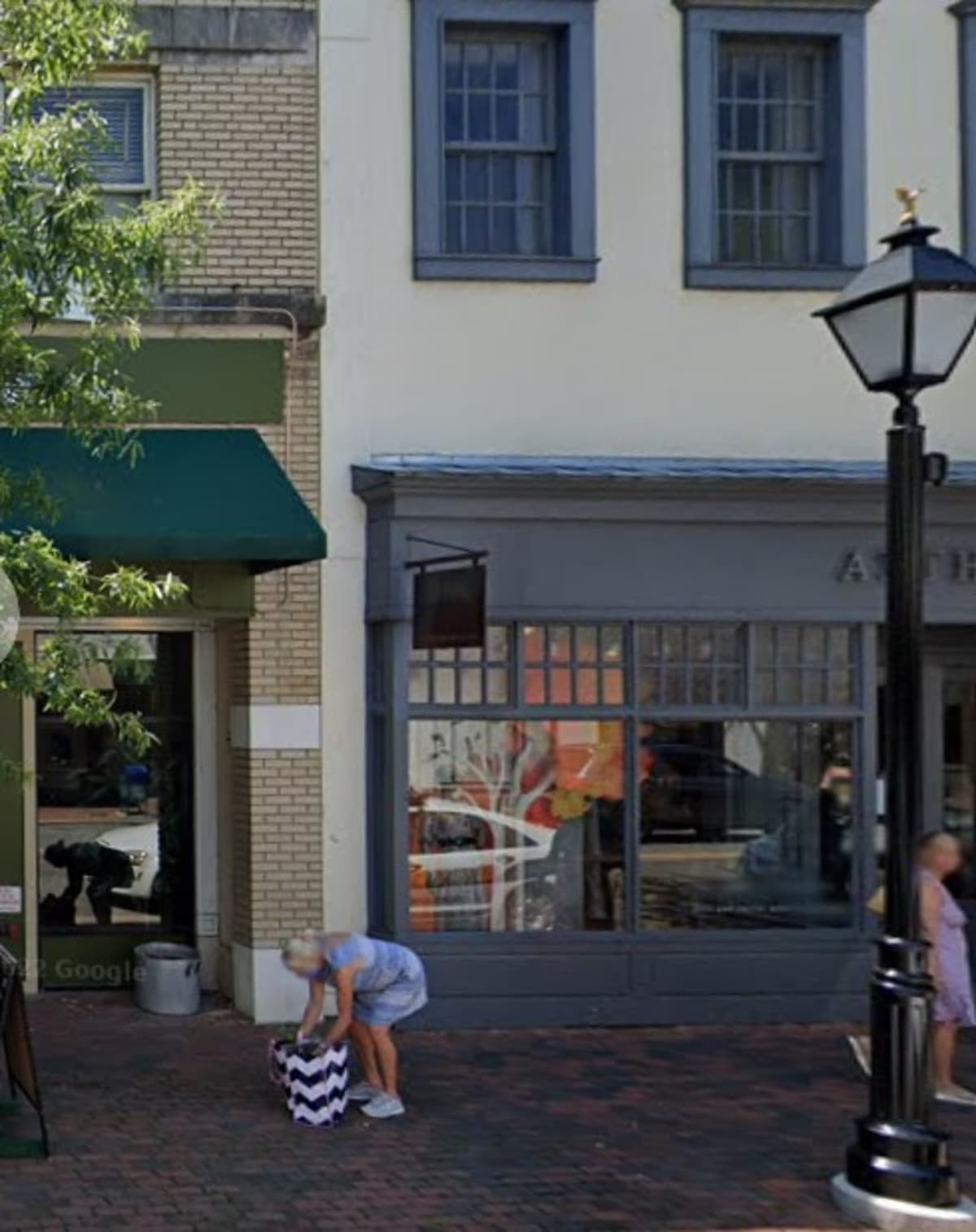 Pho Nam to Become Saigon Rolls