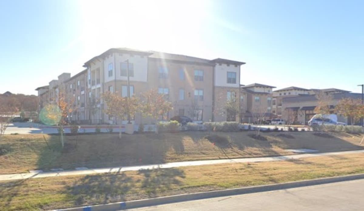 New Italian Concept Preparing to Feed Keller