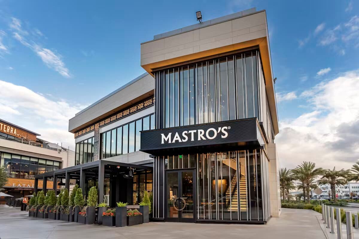 Mastro's Announces Plans to Open in San Diego in 2025