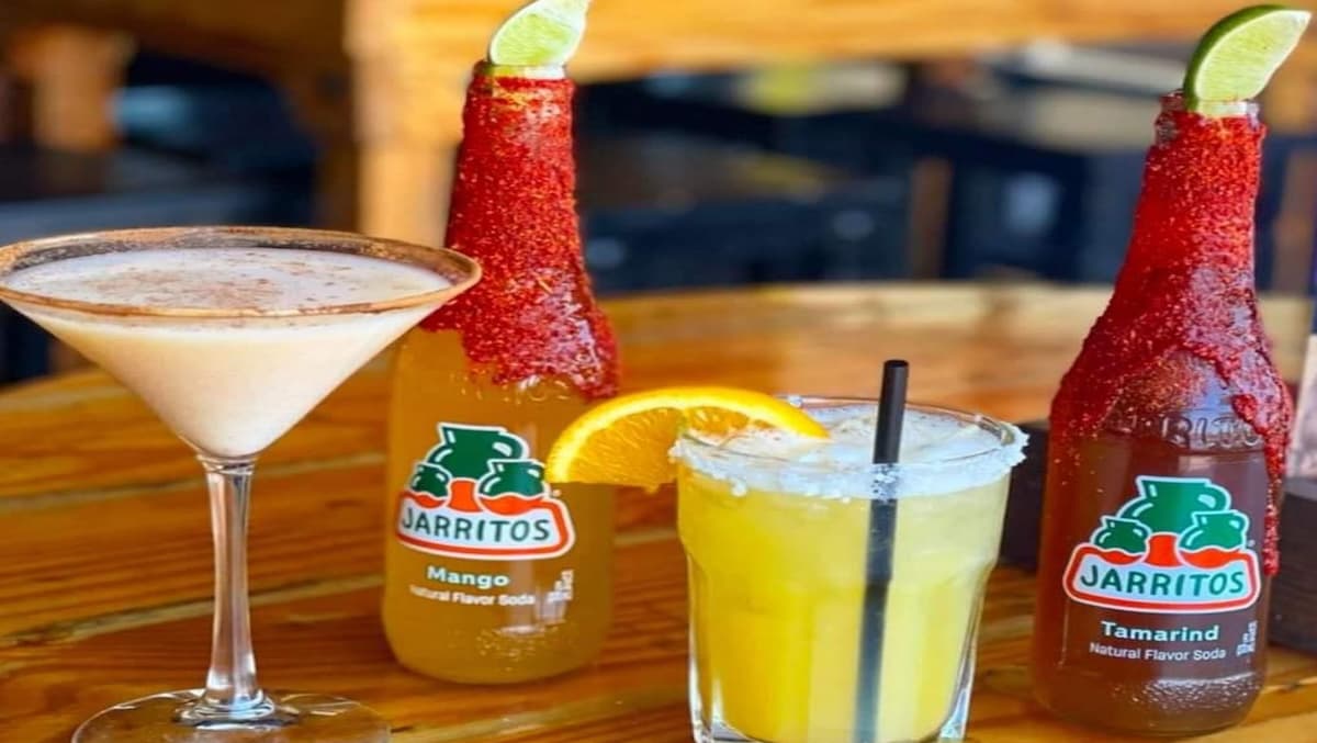 Ojos Locos Taking Over TGI Fridays Space