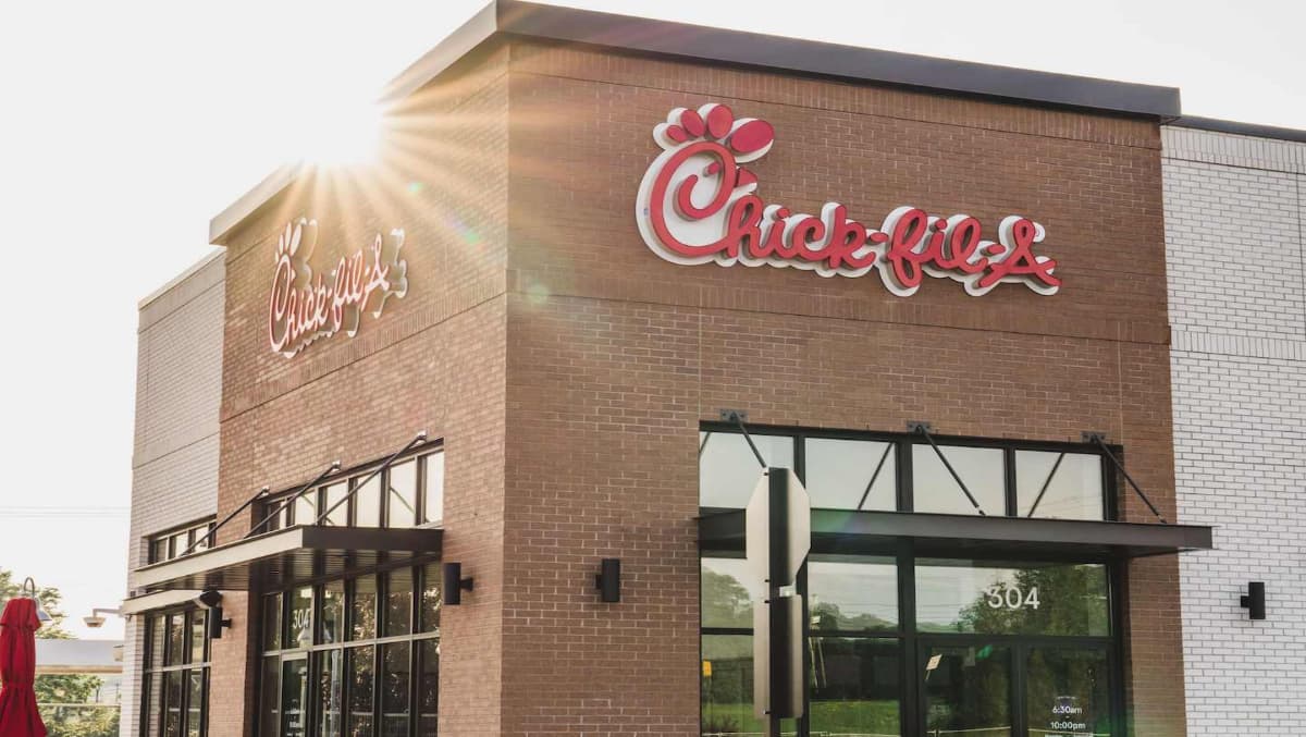 Auburn Hills Welcomes New Chick-fil-A Restaurant