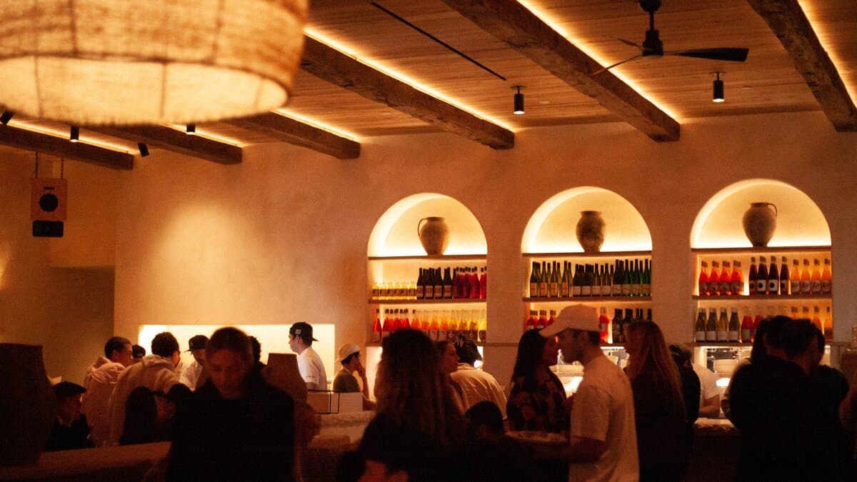 Great White Opening New Site in Manhattan Beach