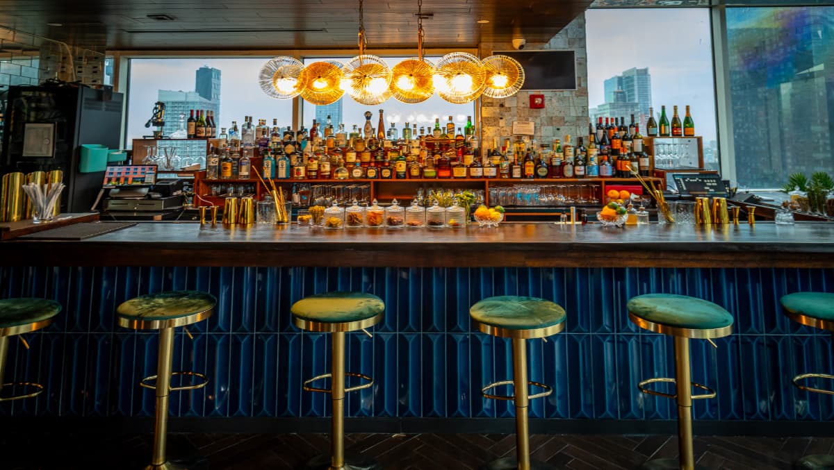 Promise Hospitality Debuts Glass-Enclosed 4,000 Square Foot Rooftop Venue in Midtown