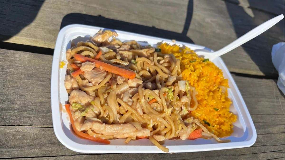 China Wok was cited for old food debris, a missing ‘No Smoking’ sign, and more food safety violations.