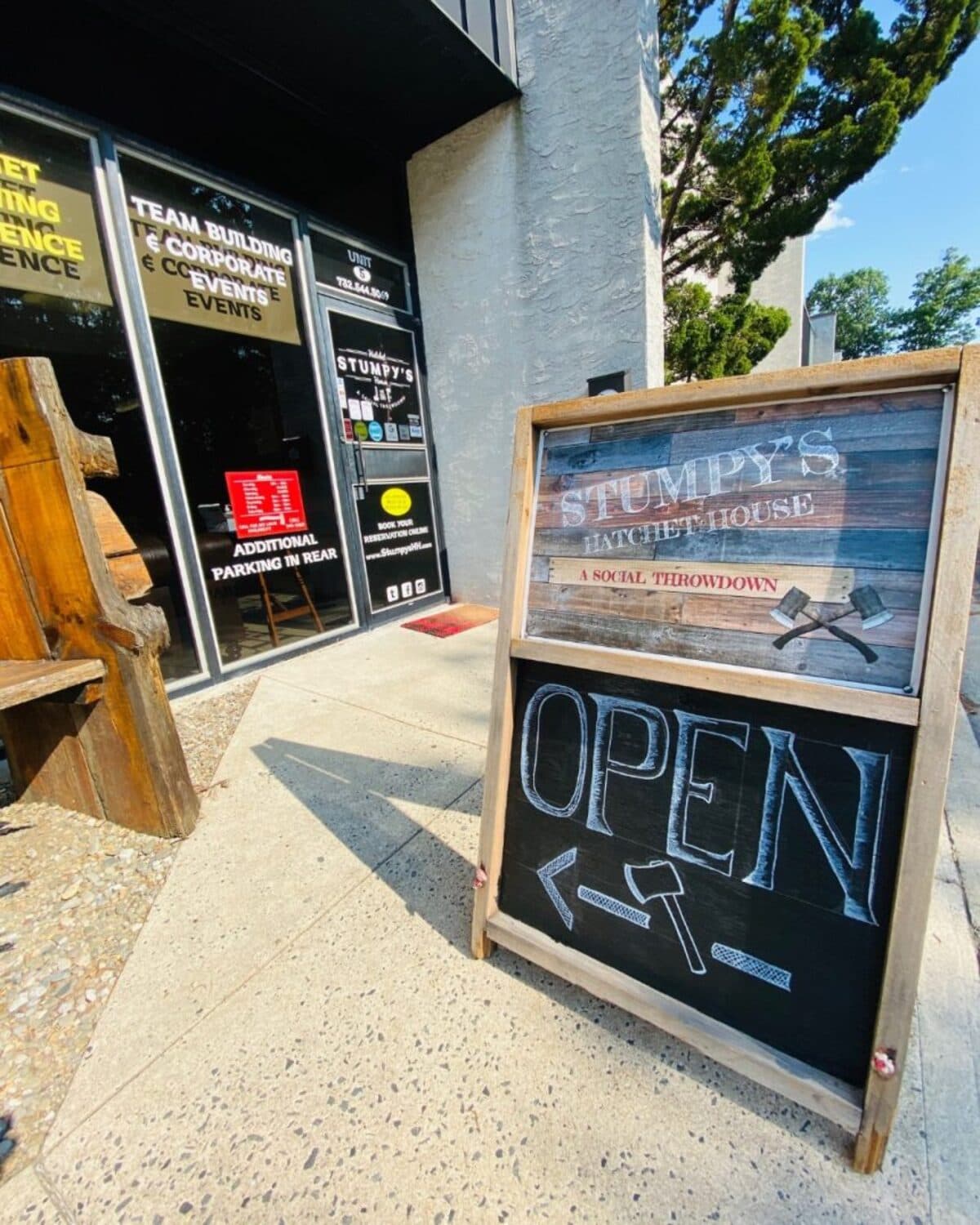 Stumpy's Hatchet House Making California Debut in Santa Clarita