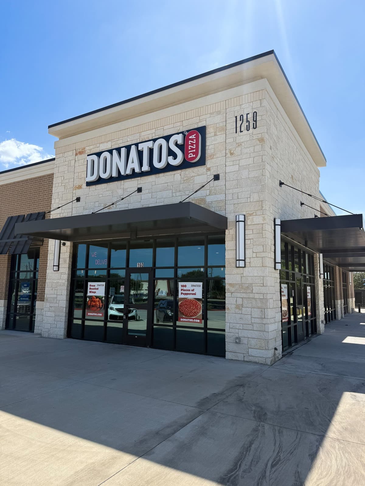 Donatos Pizza, Ohio-Based Pizzeria, Plans to Open First Greater Houston Location