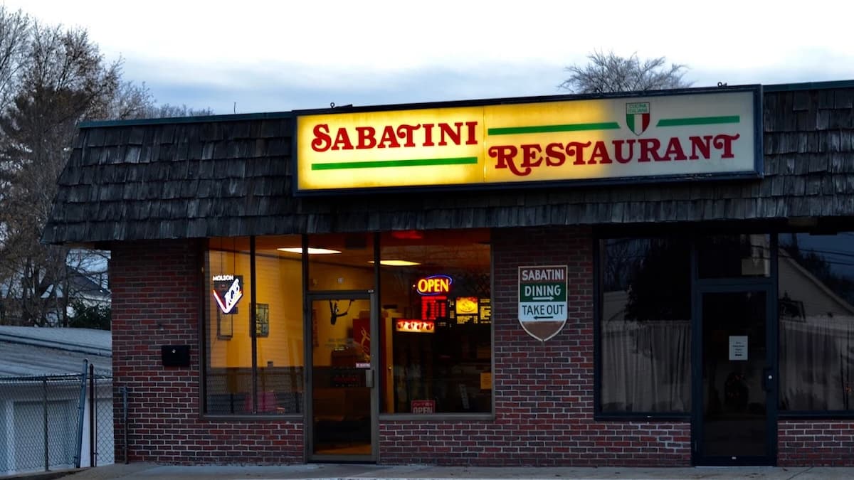 Napoli’s Restaurant & Bar Set to Bring Italian Fare Back to Westborough