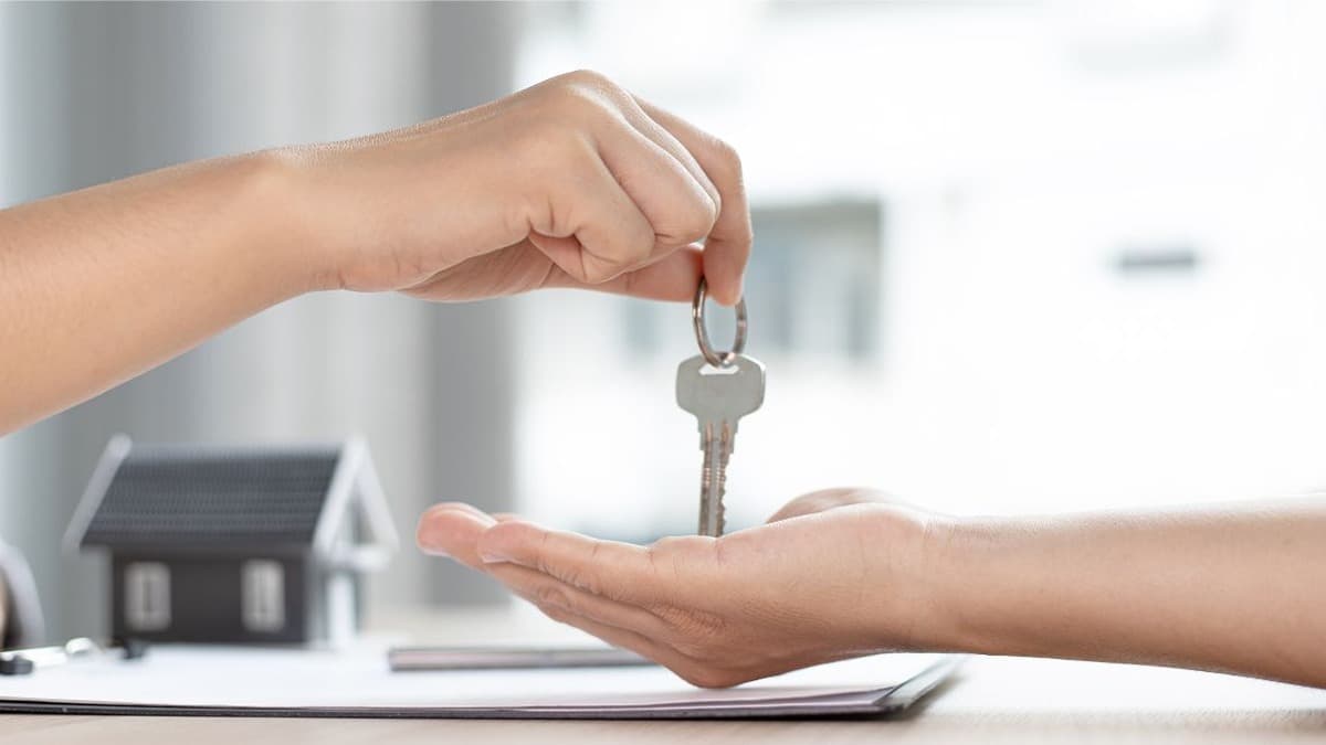 New analysis reveals huge discounts in housing market right before Black Friday