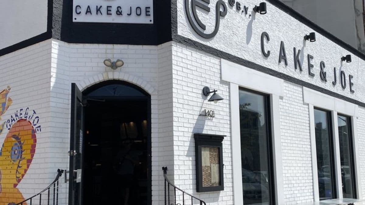Cafe Cake & Joe underwent a health inspection by the Philadelphia Department of Health on November 4.