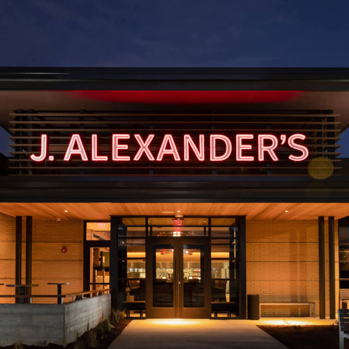 J. Alexander's to Burst on the Greater Austin Area Food Scene