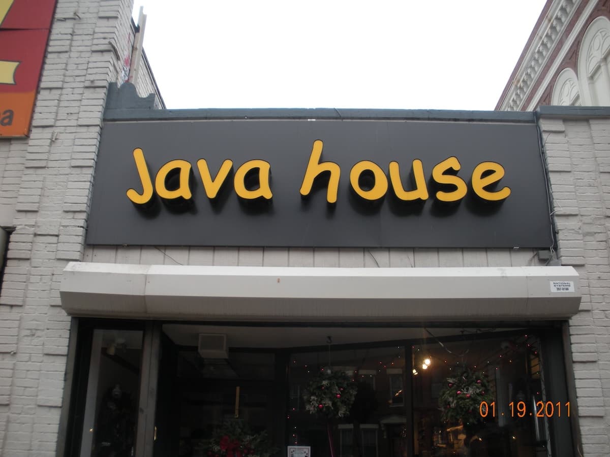 Java House Returning as Java House Pizza in South Boston