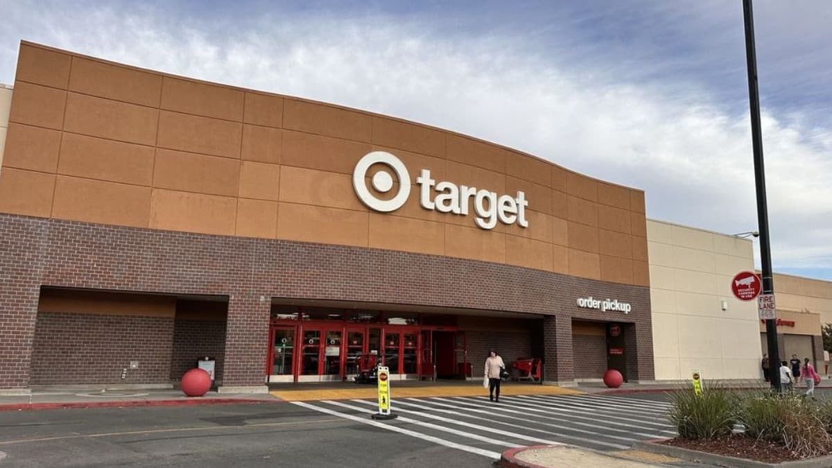 What’s open on Martin Luther King Jr. (MLK) Day 2026,  from retailers and grocery stores to pharmacies and restaurant chains.