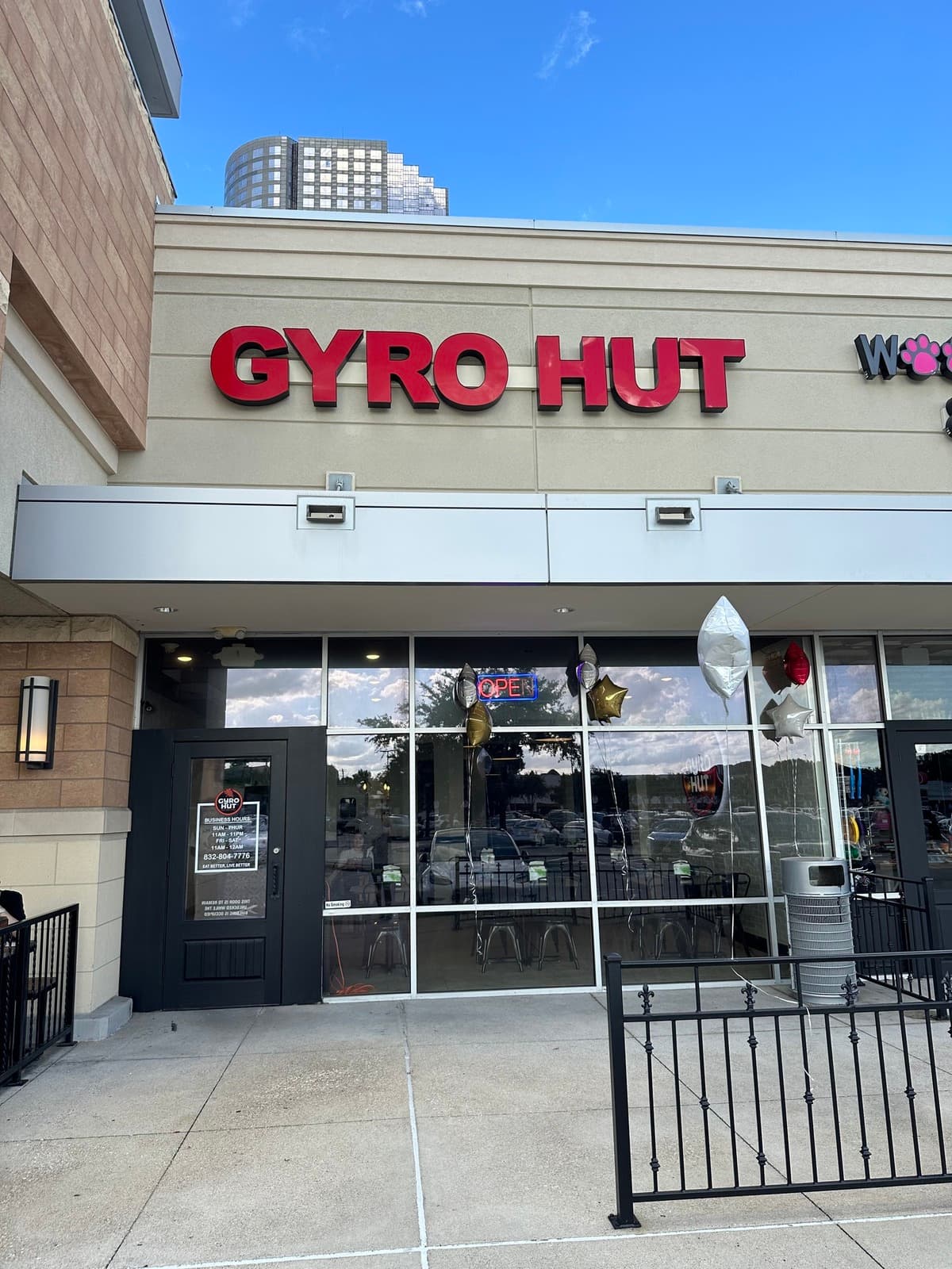 Gyro Hut Expansion to Bring Two Corporate-Run Stores to Greater Houston Region