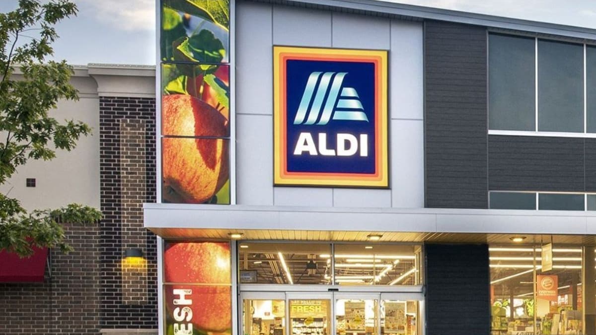 Aldi is offering steep discounts on game-day favorites for a limited time, including select snacks, pizzas, wings, and more.