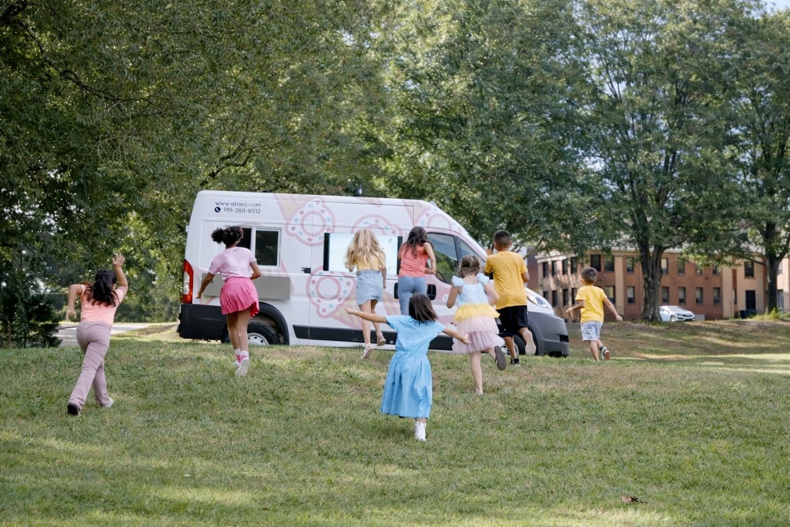 Alsies Ice Cream Truck to Scoop into the Northeast San Antonio Region