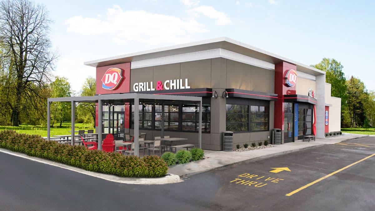 Image of Dairy Queen franchise building