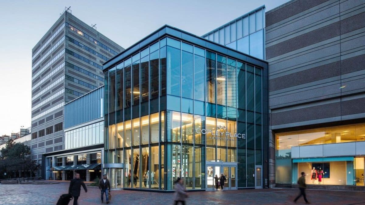 The space will be redeveloped to include new luxury retail stores, an Italian food market, and a Greek restaurant