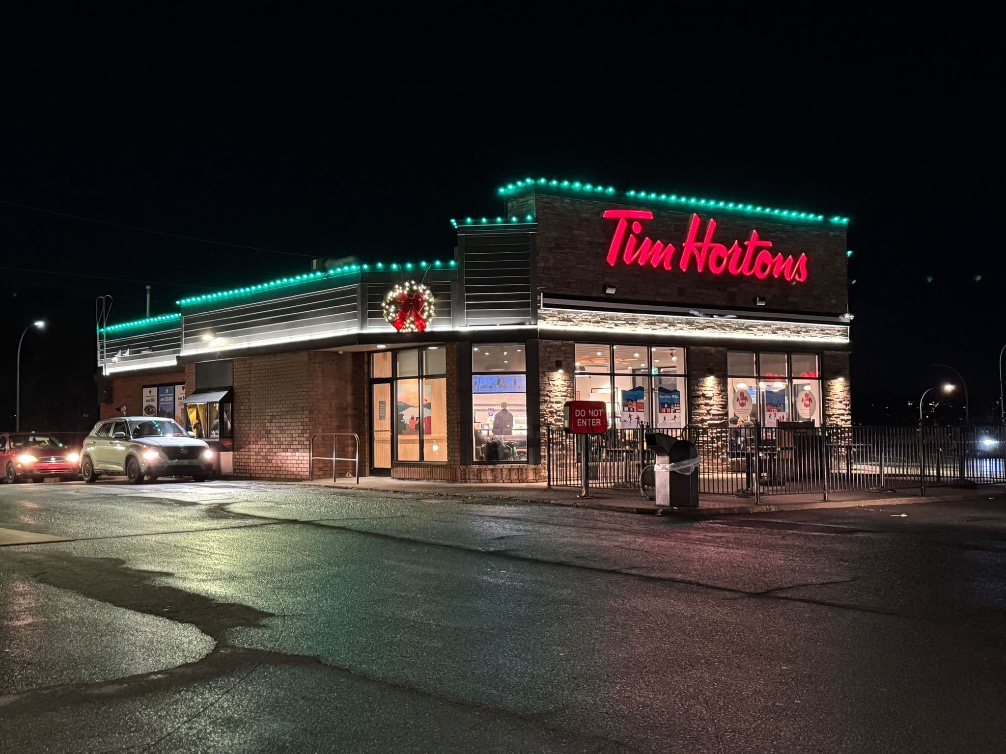 Tim Horton's to Debut in Redland Plaza