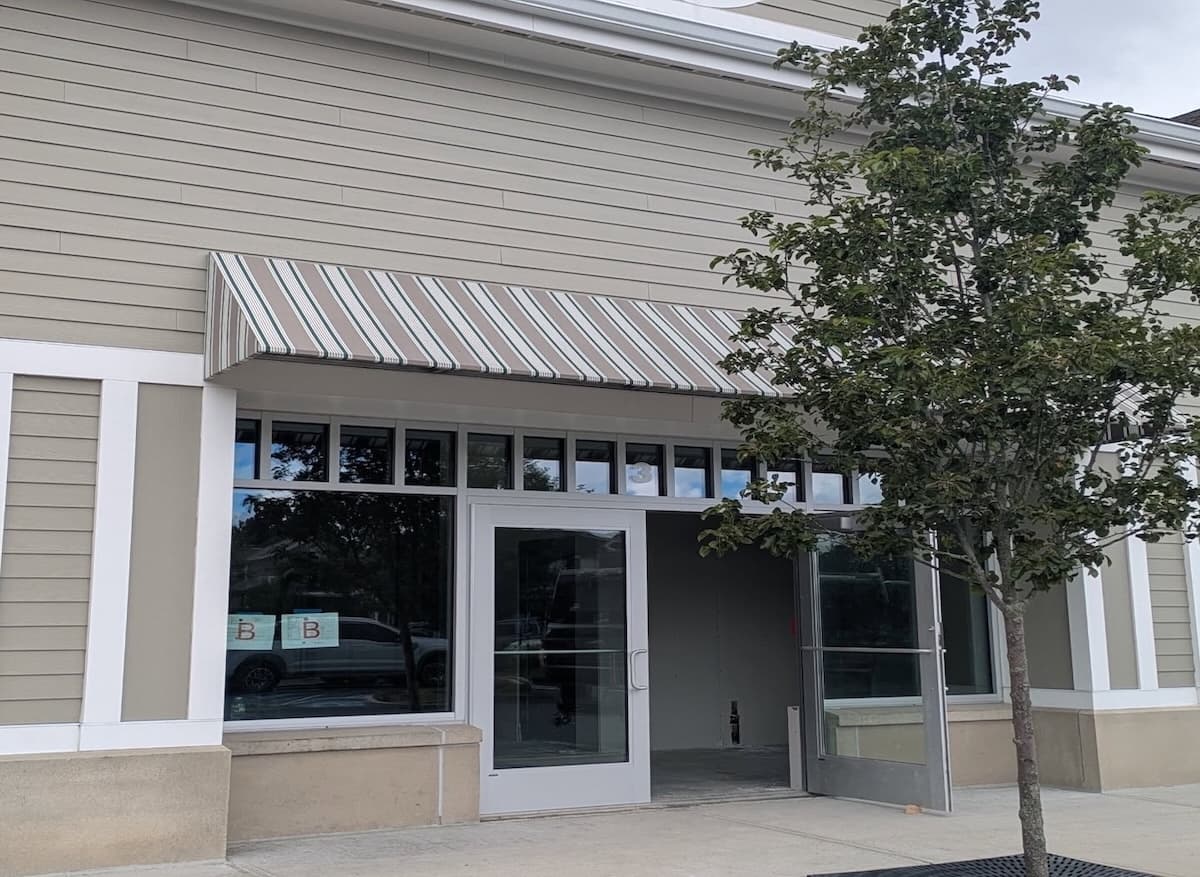 JulieAnne’s Bakery & Cafe Bringing Scratch-Made Sweets to Burlington