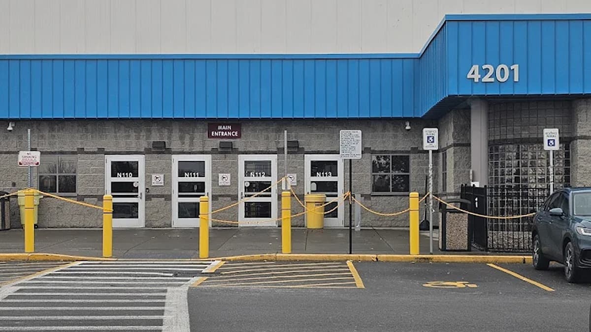 Amazon to Close Lancaster Location