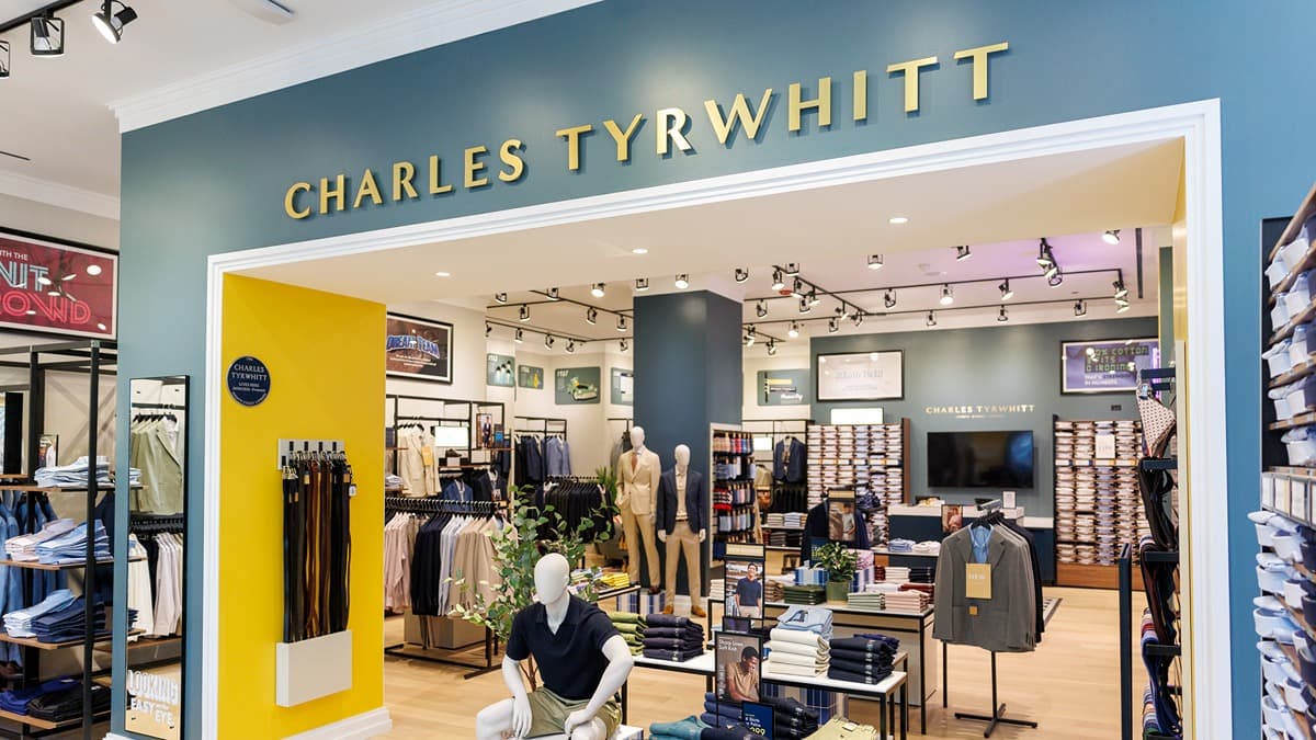 Charles Tyrwhitt opens new store in Chicago.