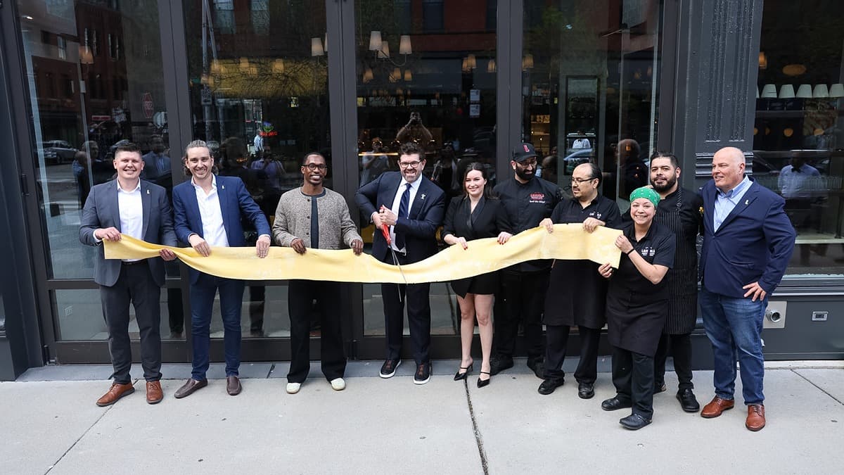 Labriola Italian Specialties to open in Chicago's Fulton Market.