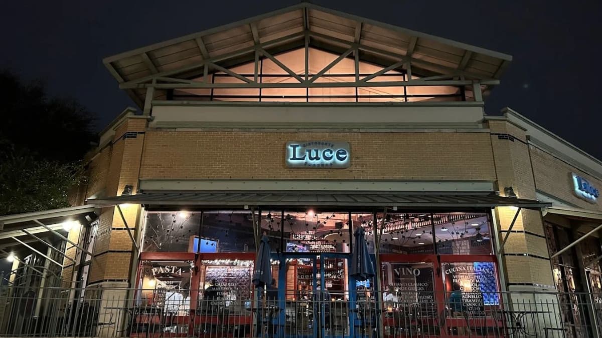 Several restaurants across the San Antonio area closed in March 2026, impacting the local dining experience.