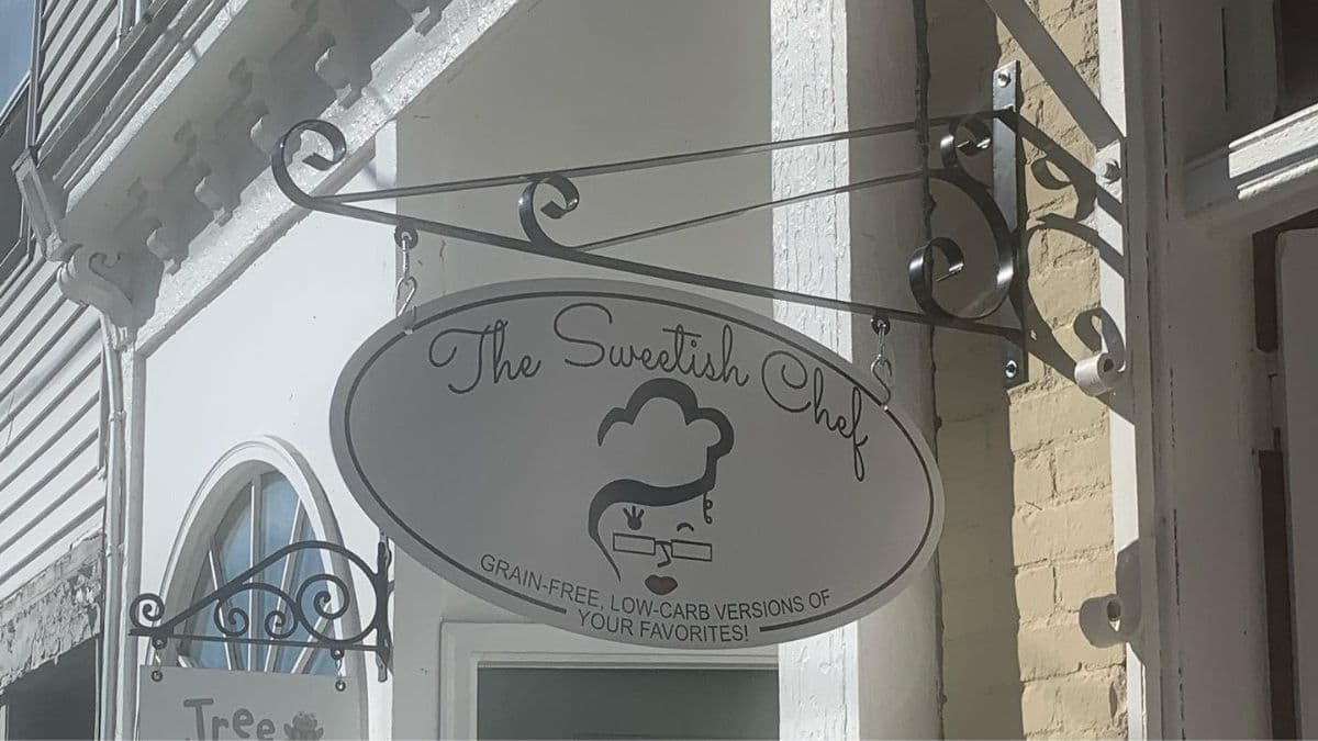 The Sweetish Chef signboard image