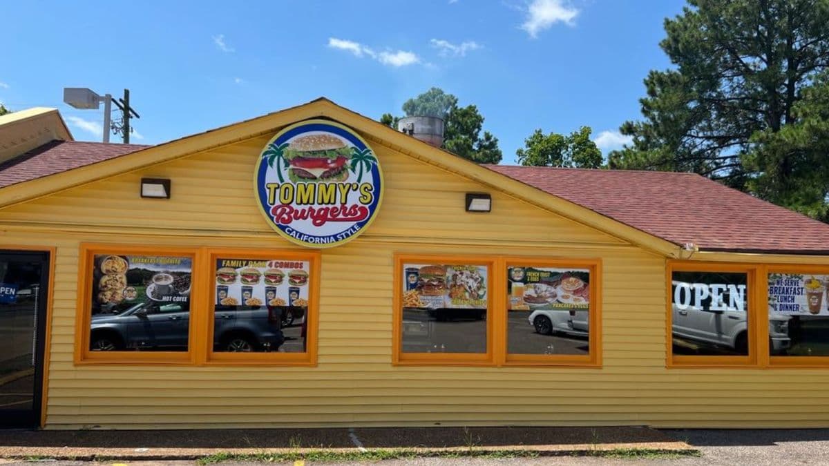 Tommy's Burger California Style