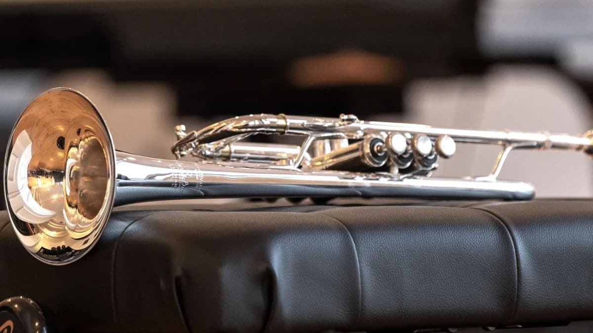 Conn Selmer, Inc. is shutting down its Eastlake, Ohio, facility due to financial losses, leading to job cuts.