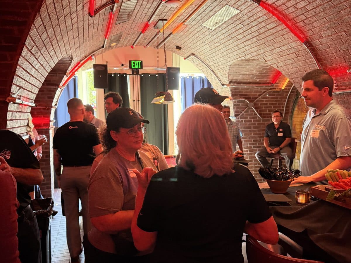 Phoenix Hospitality Leaders Gather at What Now Media Group’s Accelerate Event in Tempe