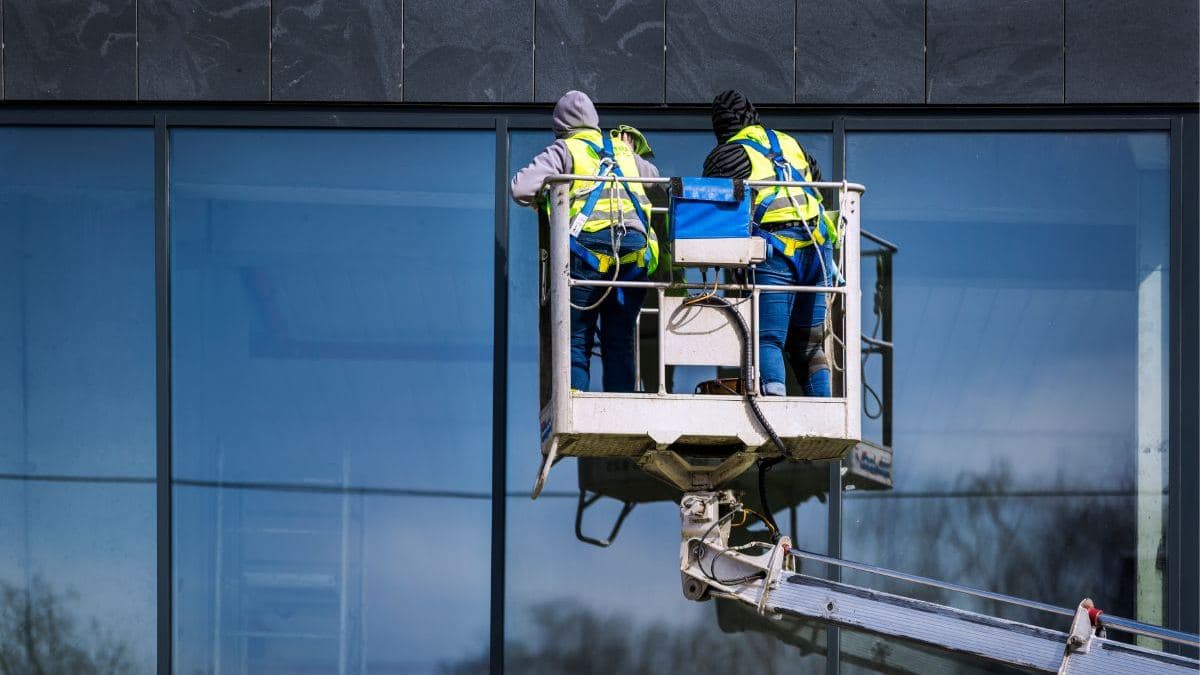 ​Architectural Glazing Systems, Inc. filed a bankruptcy petitio