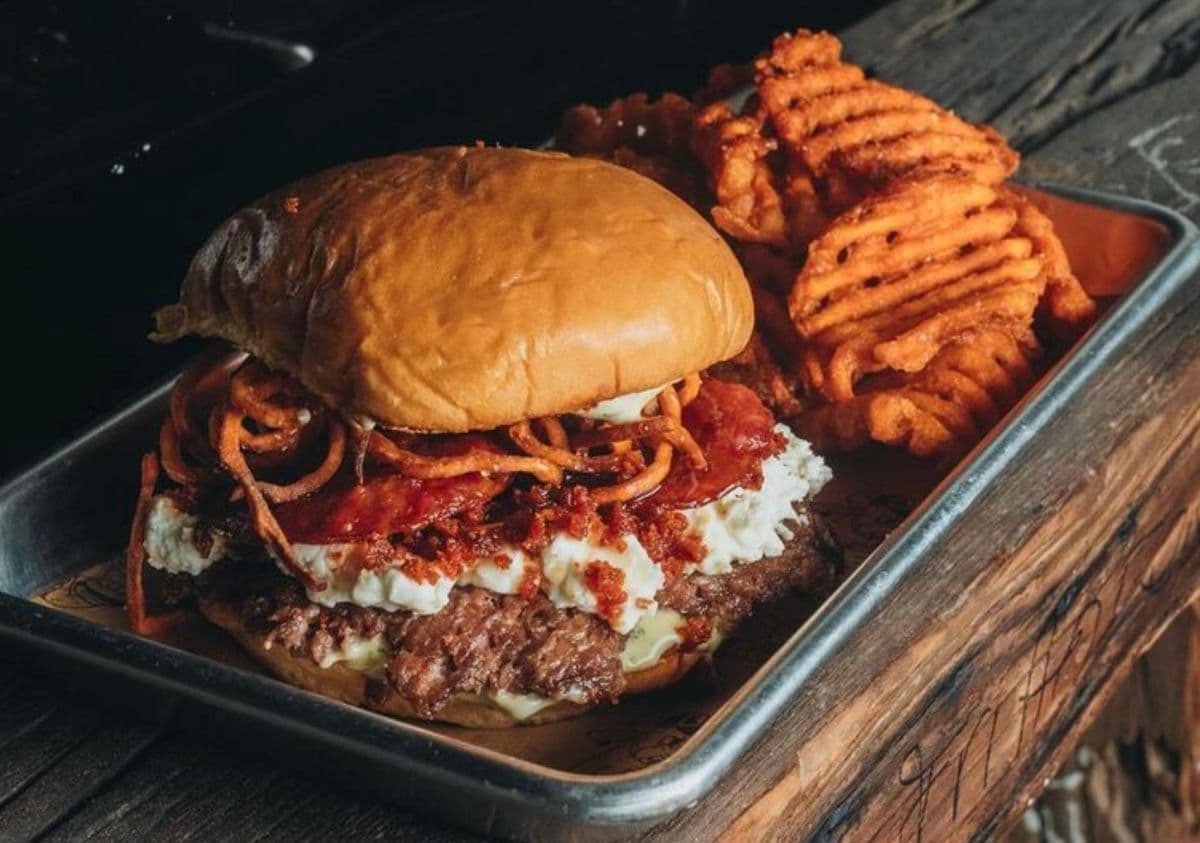 Cowy Burger's Award-Winning Smash Burgers Coming to Doral