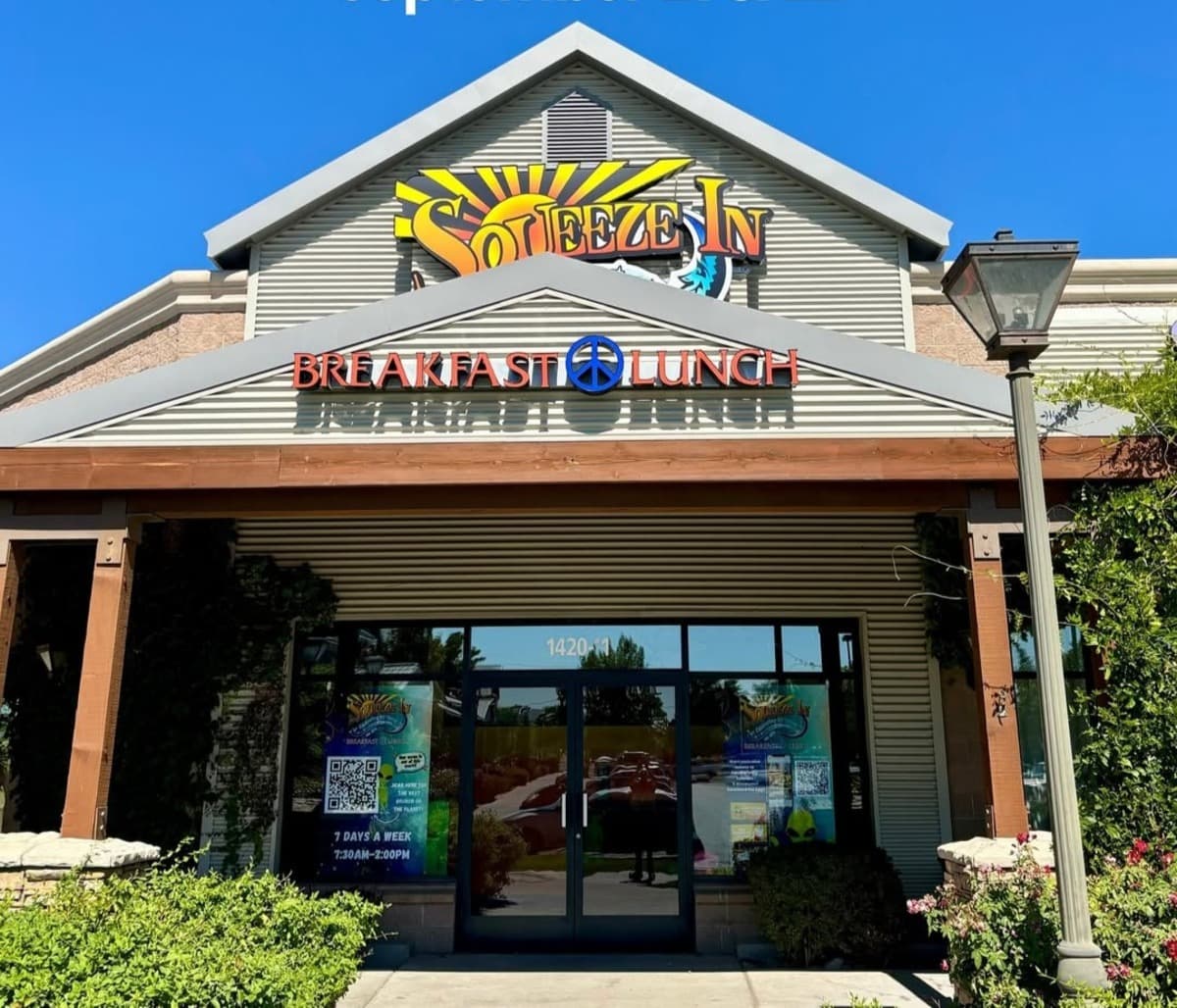 Squeeze In to open New Breakfast and lunch restaurant On TPC Parkway In San Antonio.