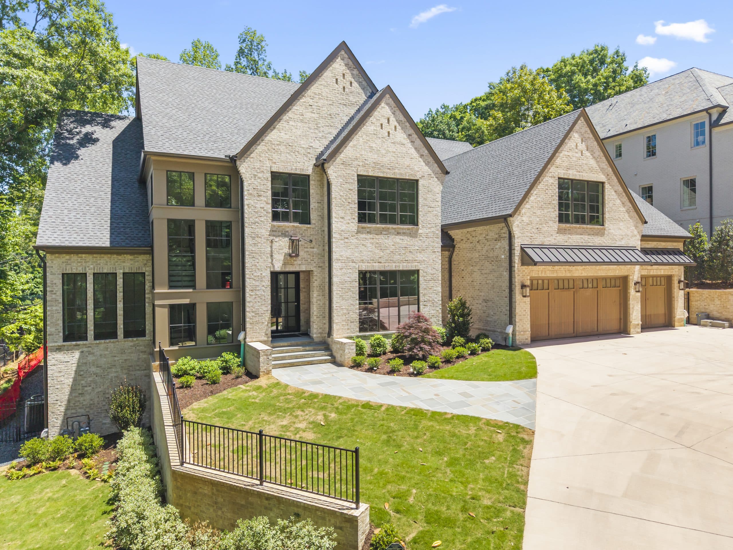 The Blackland Estate at Tuxedo Park